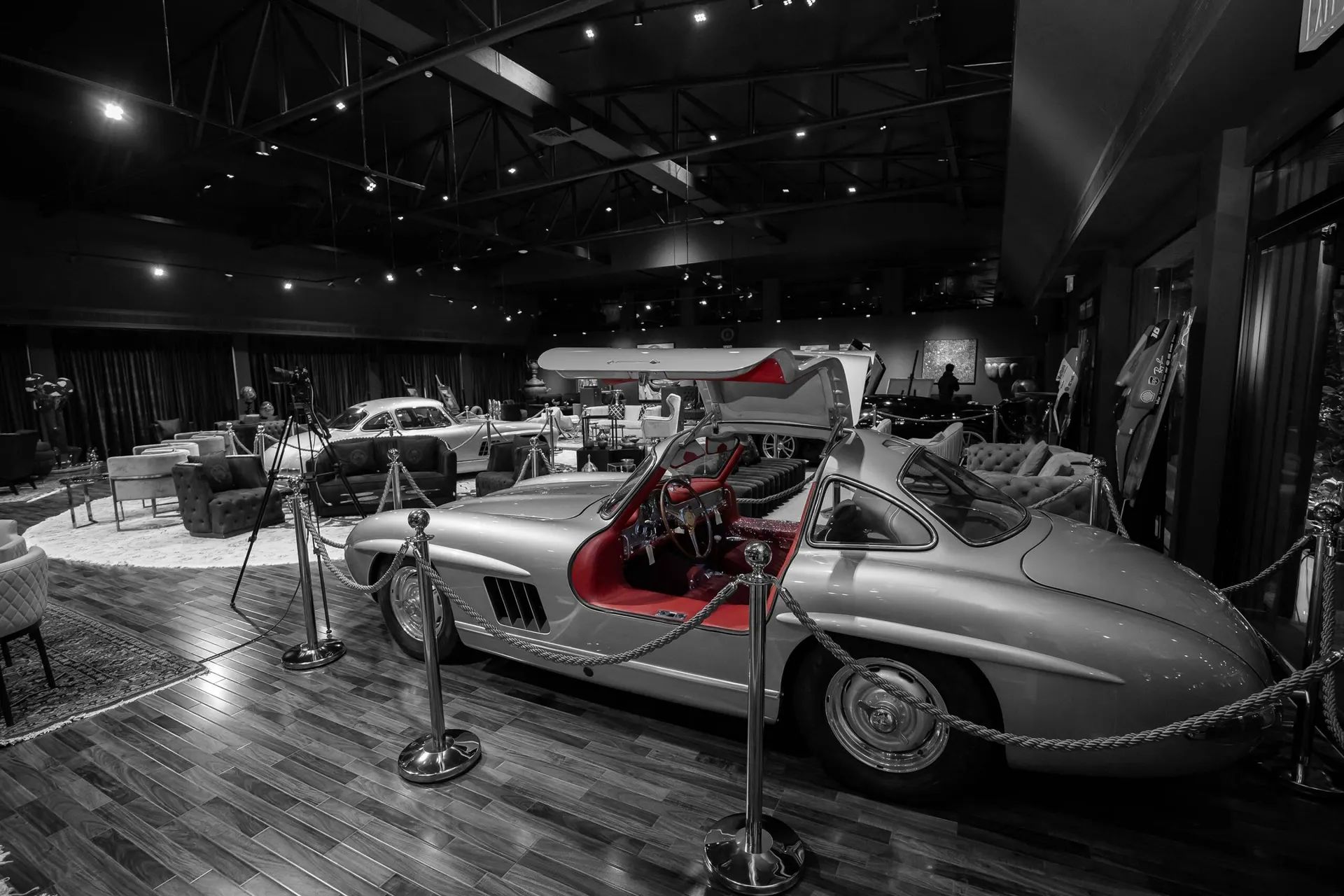 Showroom Light